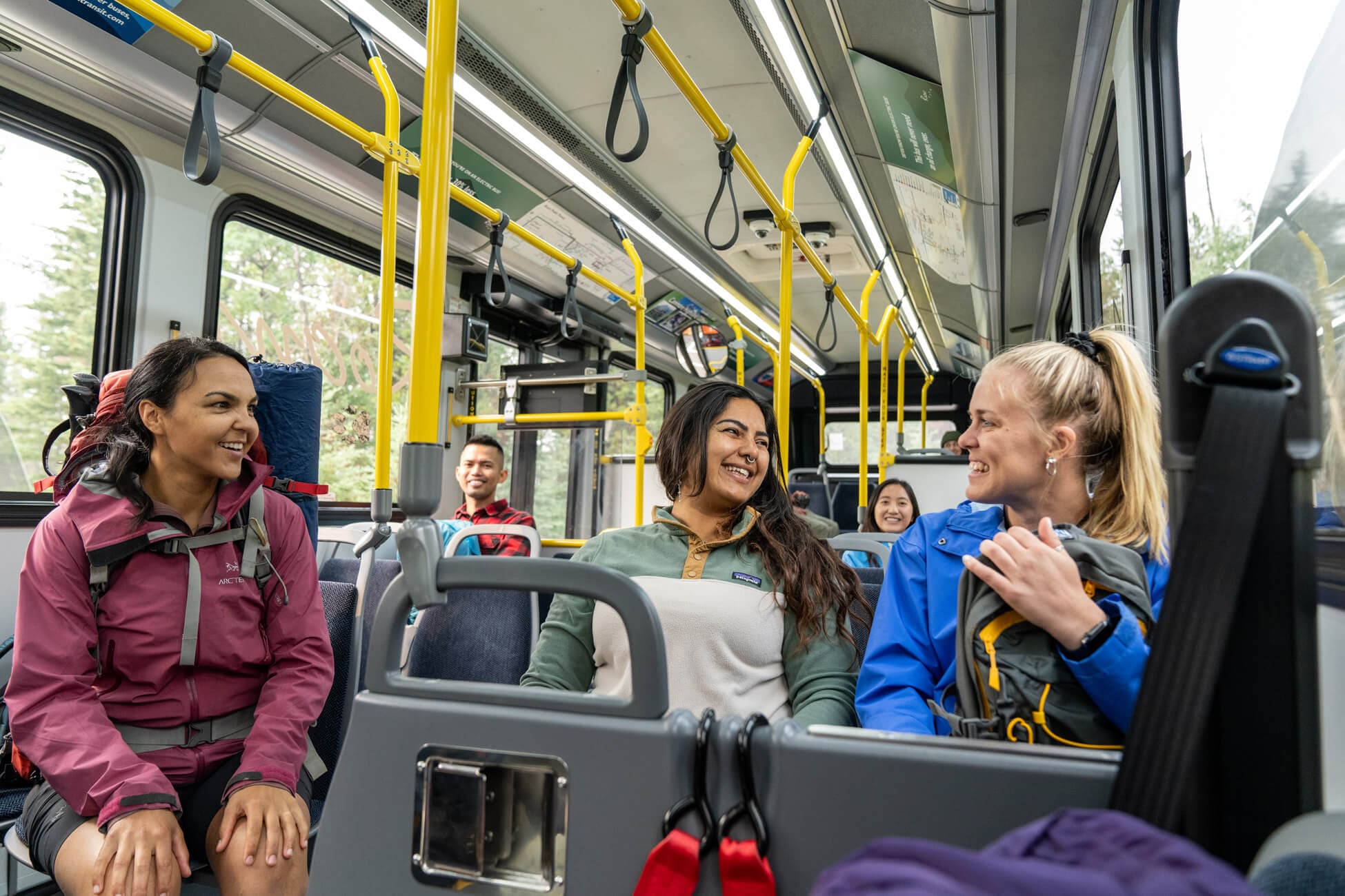 bus-interior 